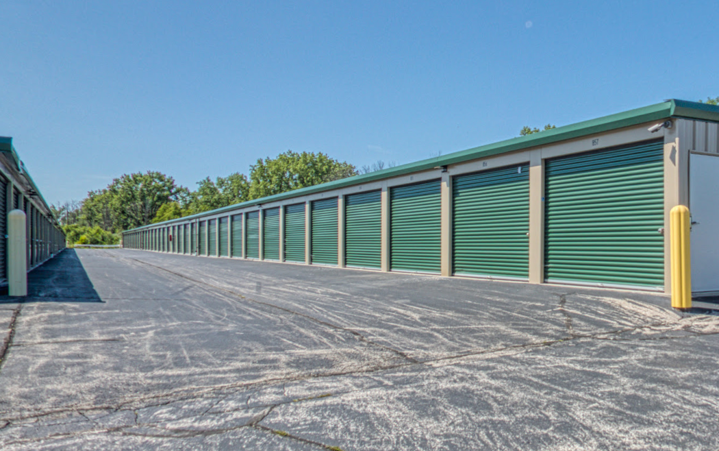 Drive up storage units in Milwaukee, WI